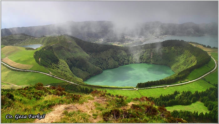 12_sete_cidades.jpg - Sete cidades, Mesto - Location: Ponta Delgada, Sao Miguel, Azores