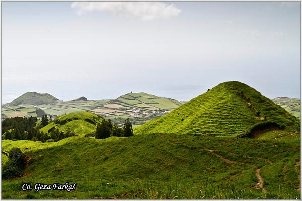 23_sete_cidades.jpg - Sete cidades, Mesto - Location: Ponta Delgada, Sao Miguel, Azores