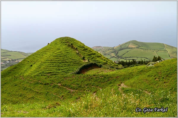 24_sete_cidades.jpg - Sete cidades, Mesto - Location: Ponta Delgada, Sao Miguel, Azores