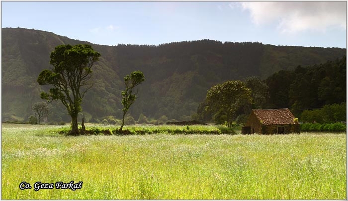 26_sete_cidades.jpg - Sete cidades, Mesto - Location: Ponta Delgada, Sao Miguel, Azores